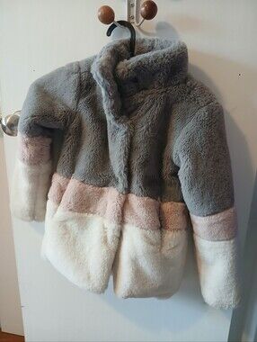 Kids Plush Colorblock Faux Fur Jacket
